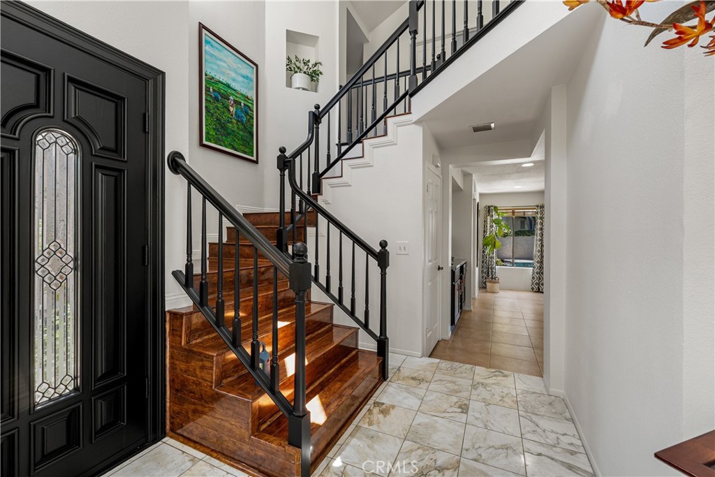 5185 E Fairfield