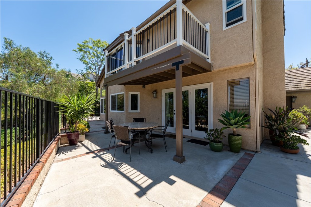 5185 E Fairfield