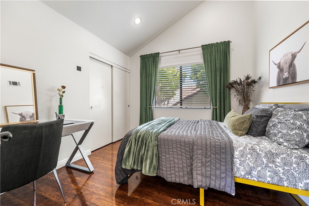 5185 E Fairfield