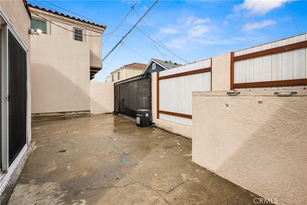 161 Santa Ana