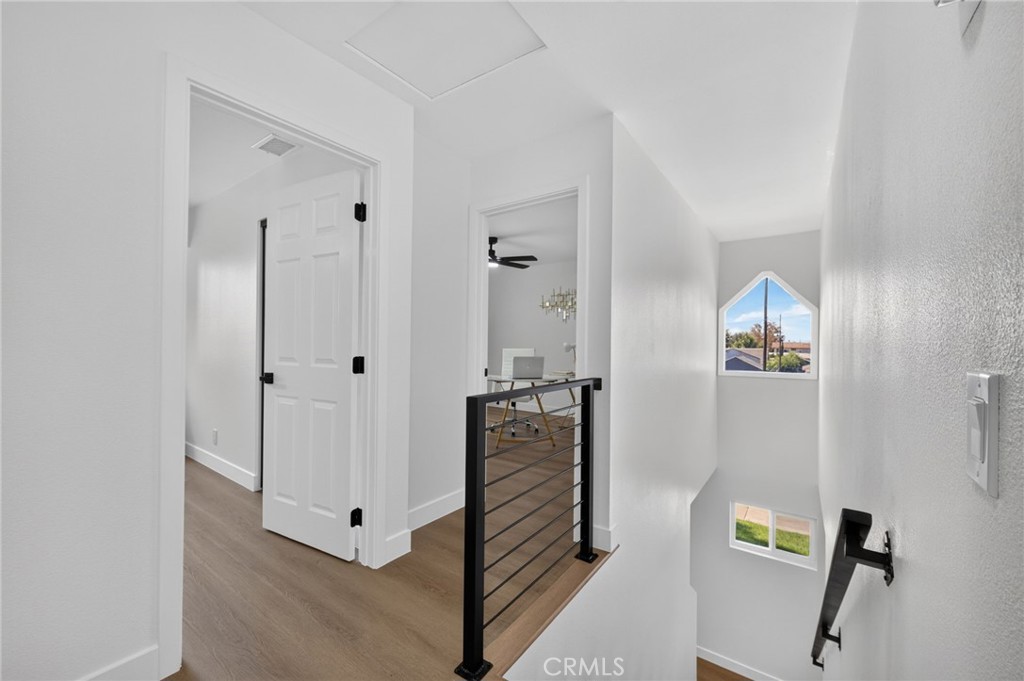1197 E 9th