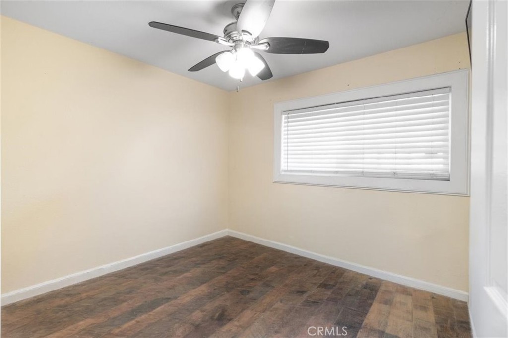 1401 S Joane Way