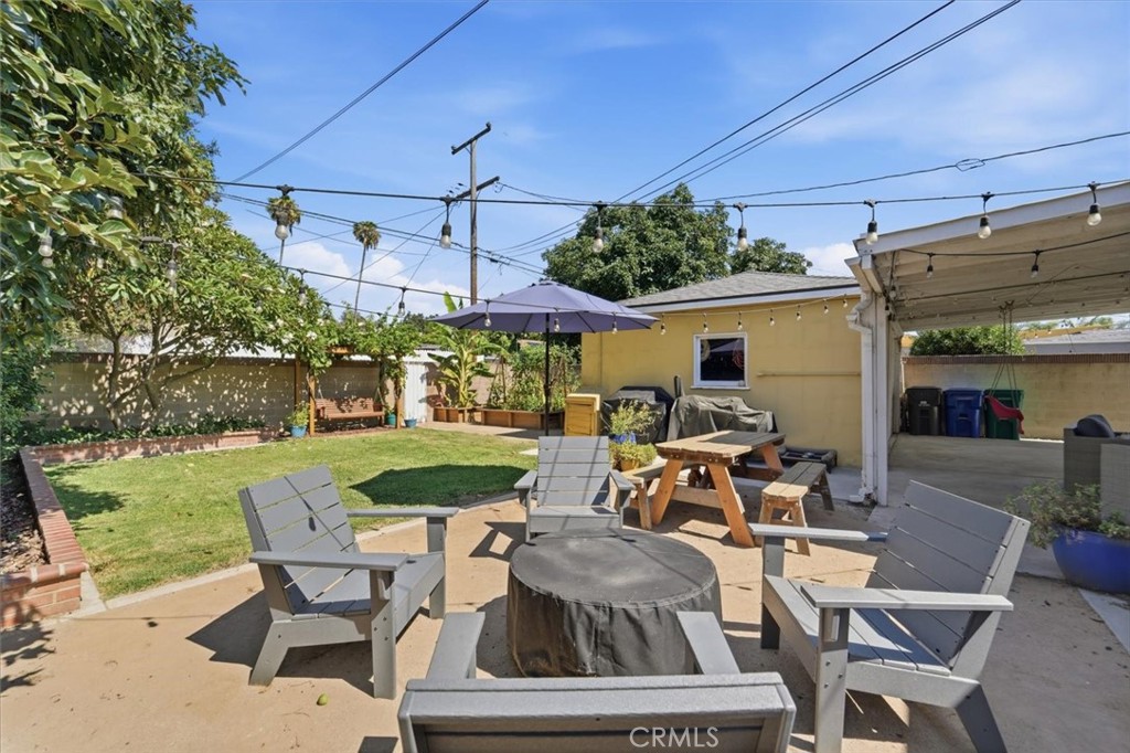2840 Magnolia