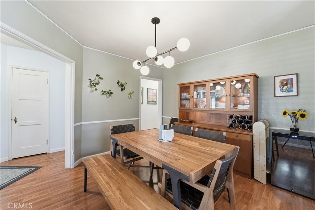 2840 Magnolia