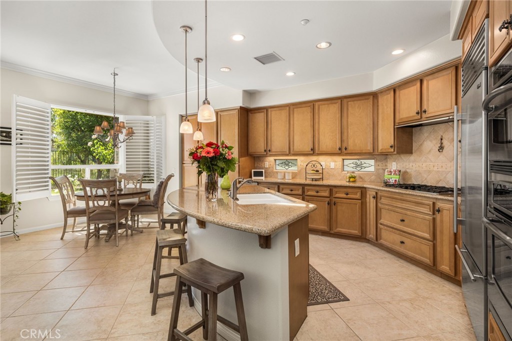 4001 Balmoral