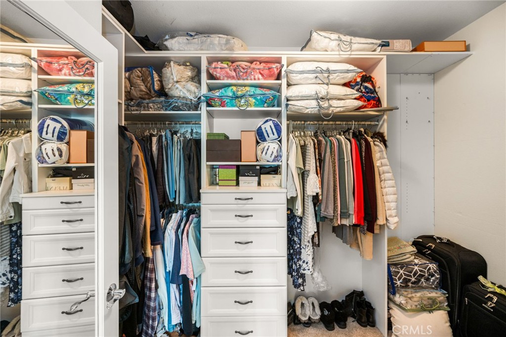 4001 Balmoral