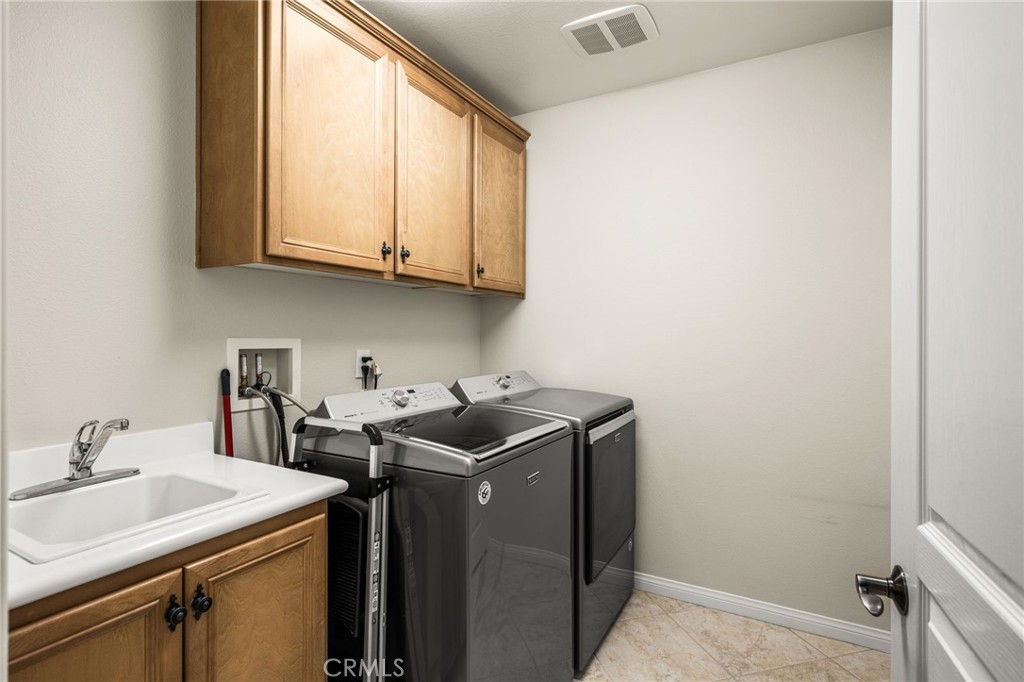 4001 Balmoral
