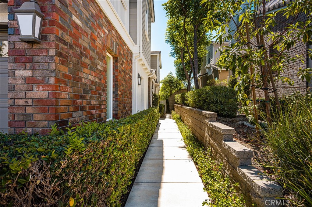 4001 Balmoral