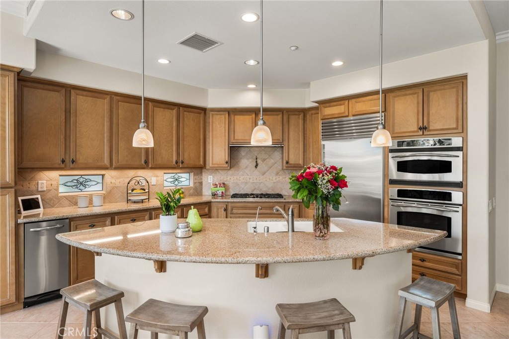 4001 Balmoral