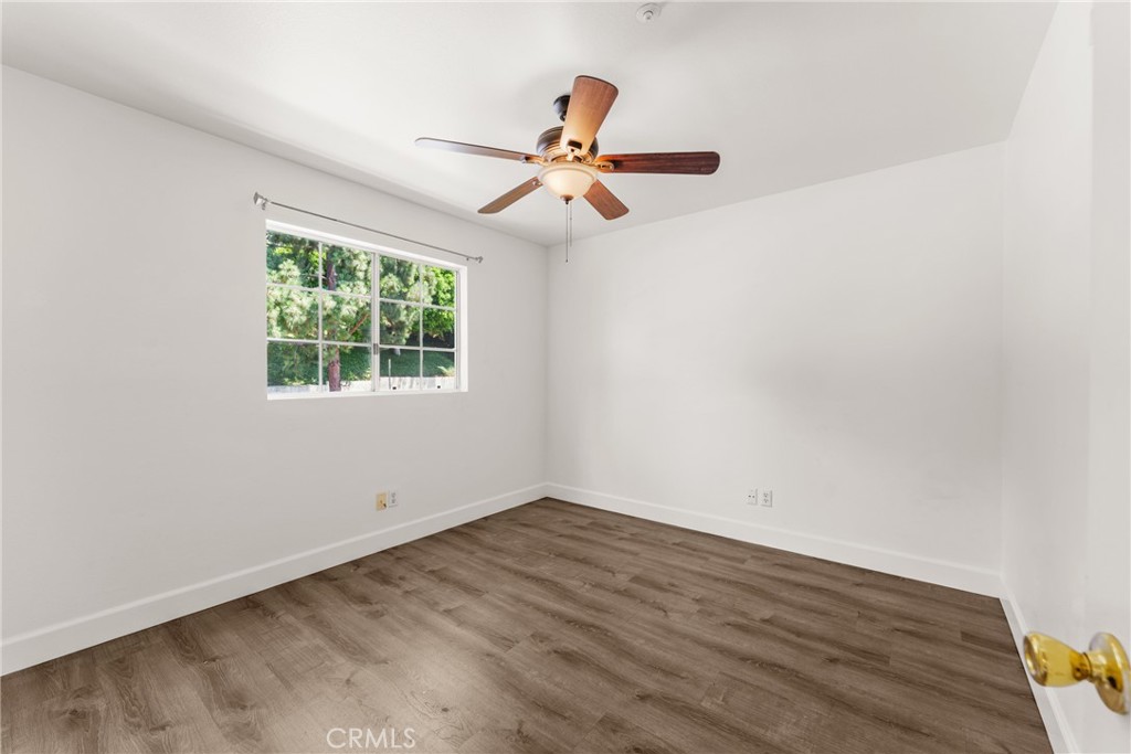 111 S Lakeview