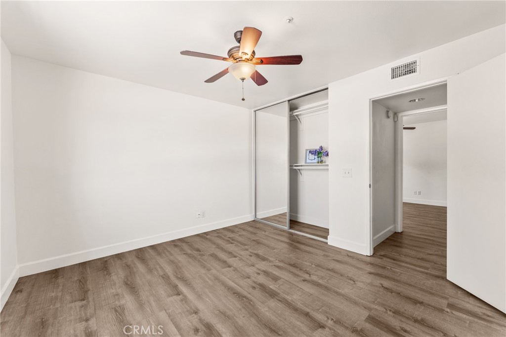 111 S Lakeview