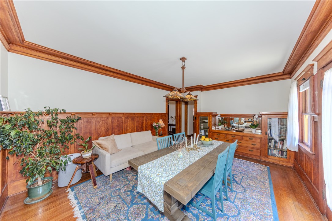 185 E Jefferson