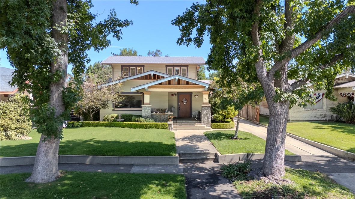 185 E Jefferson