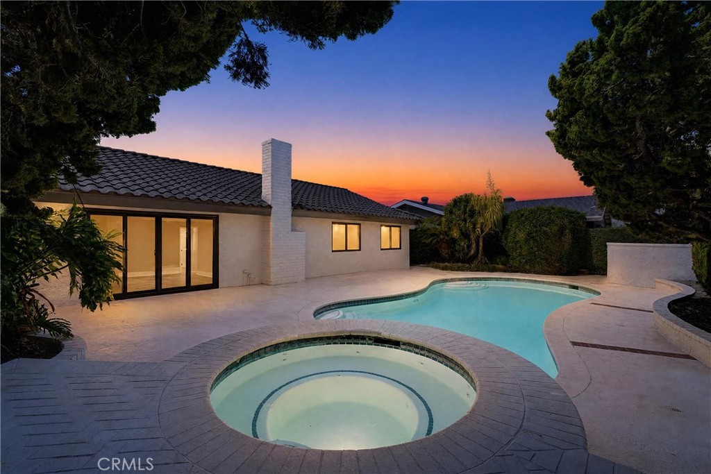 6951 Stanford