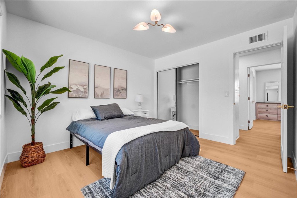 6951 Stanford