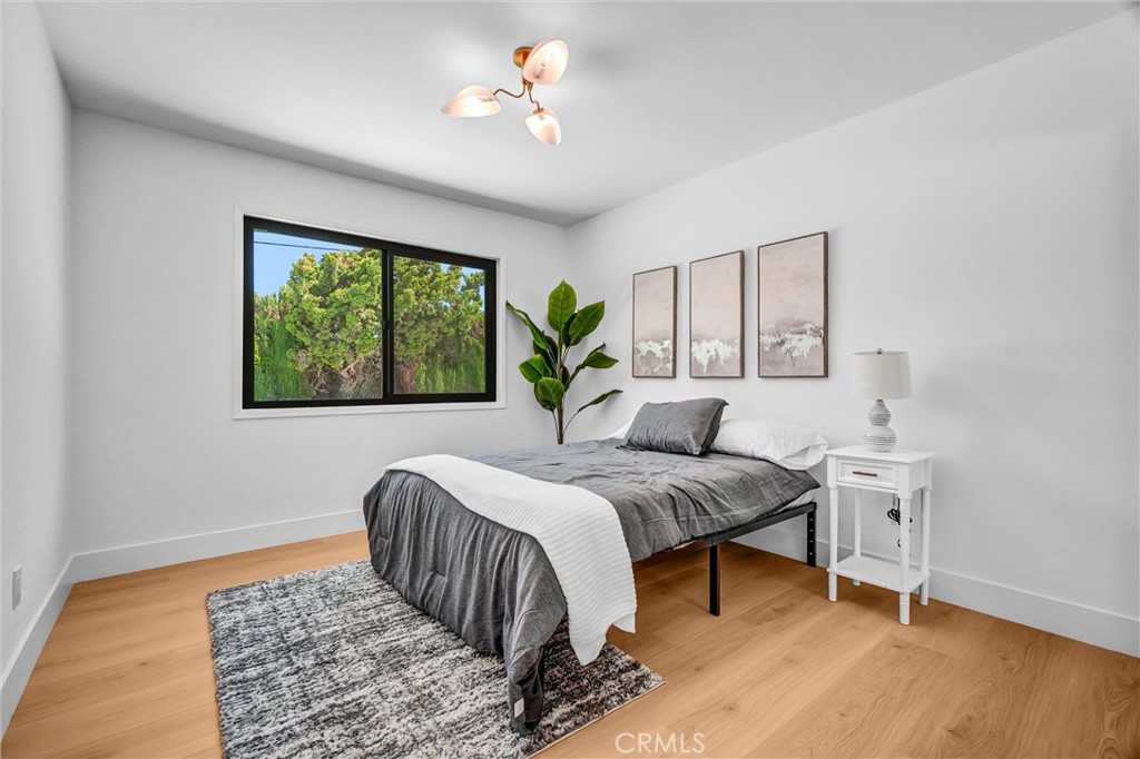 6951 Stanford