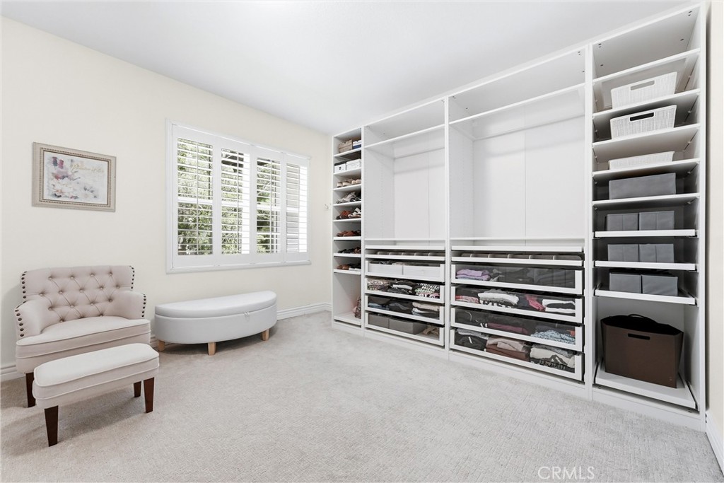 2477 Saffron Glen