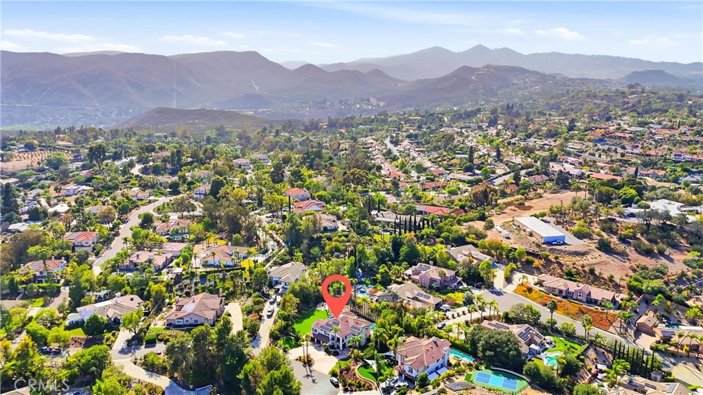 2477 Saffron Glen