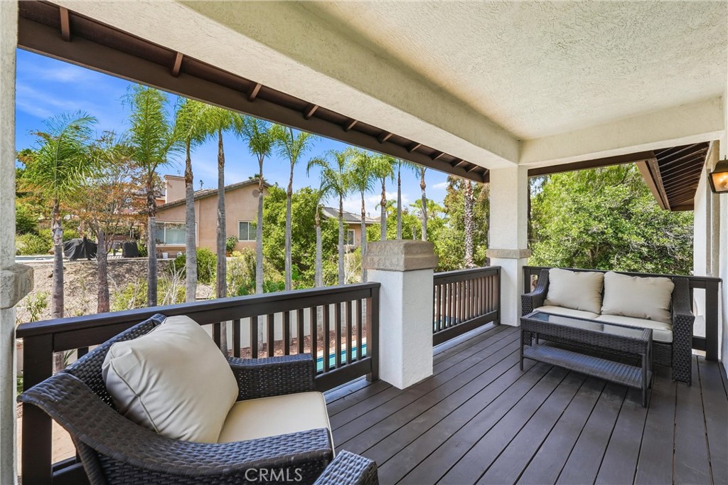 2477 Saffron Glen