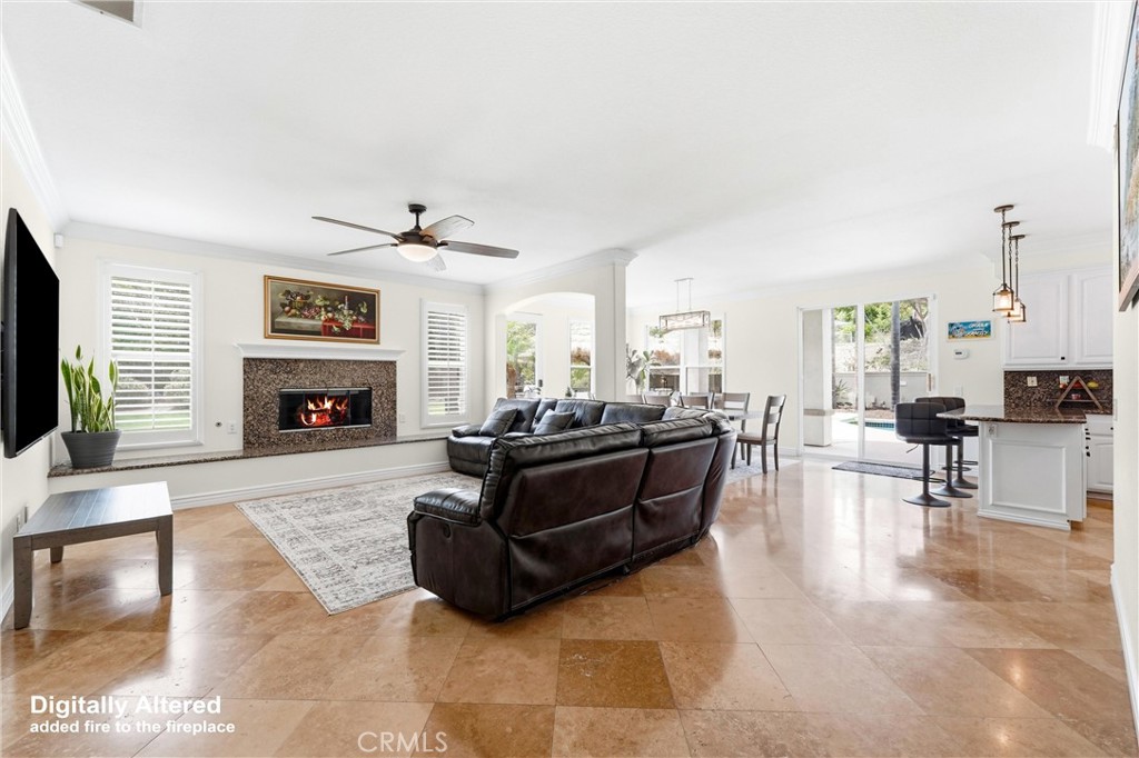 2477 Saffron Glen