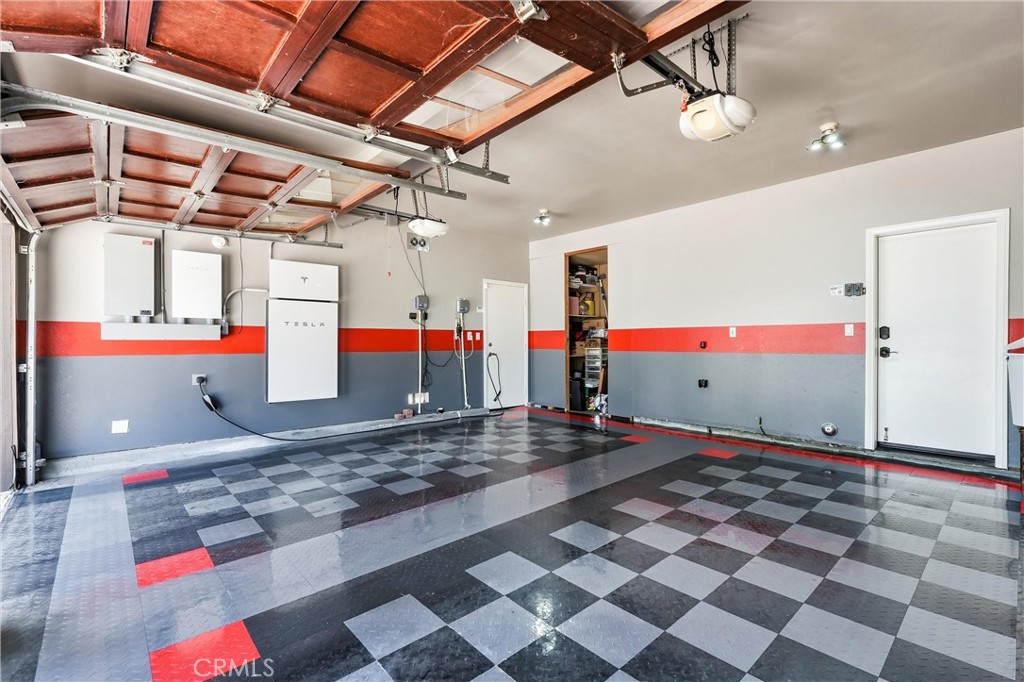 2477 Saffron Glen