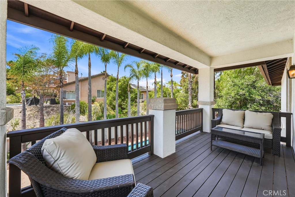 2477 Saffron Glen