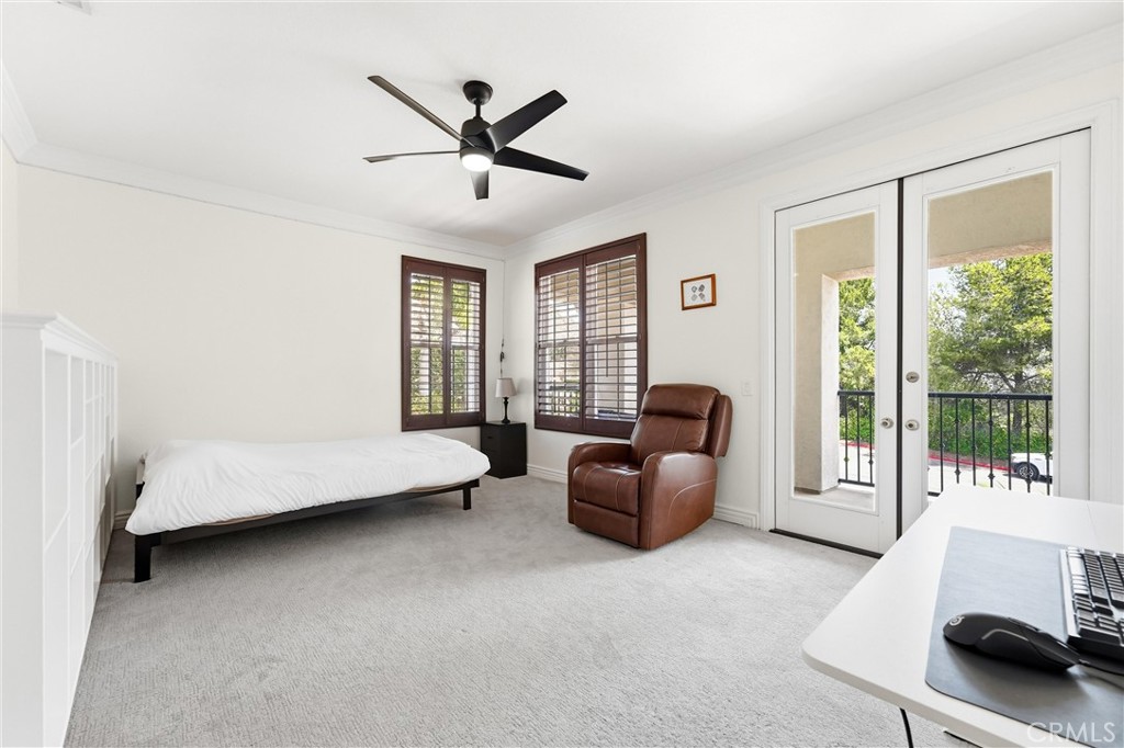 2477 Saffron Glen