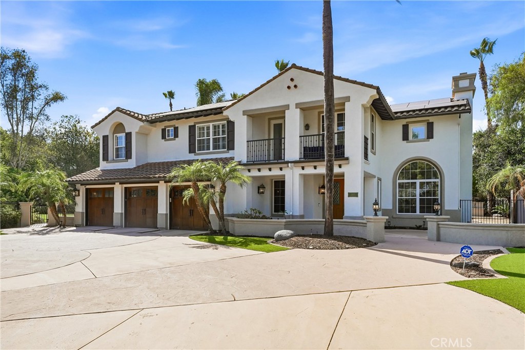 2477 Saffron Glen
