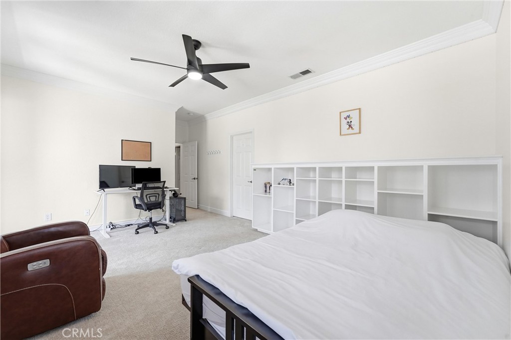 2477 Saffron Glen