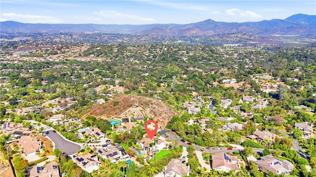 2477 Saffron Glen