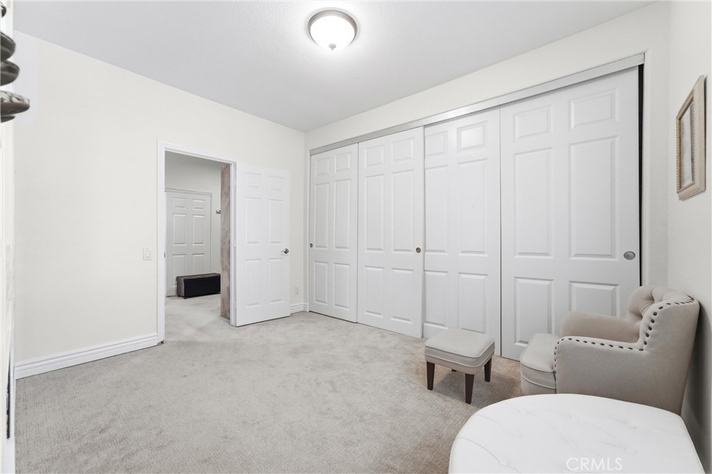 2477 Saffron Glen
