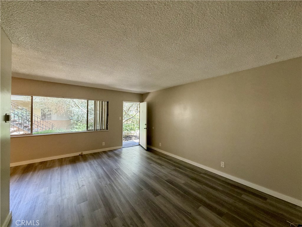 2309 Cedar