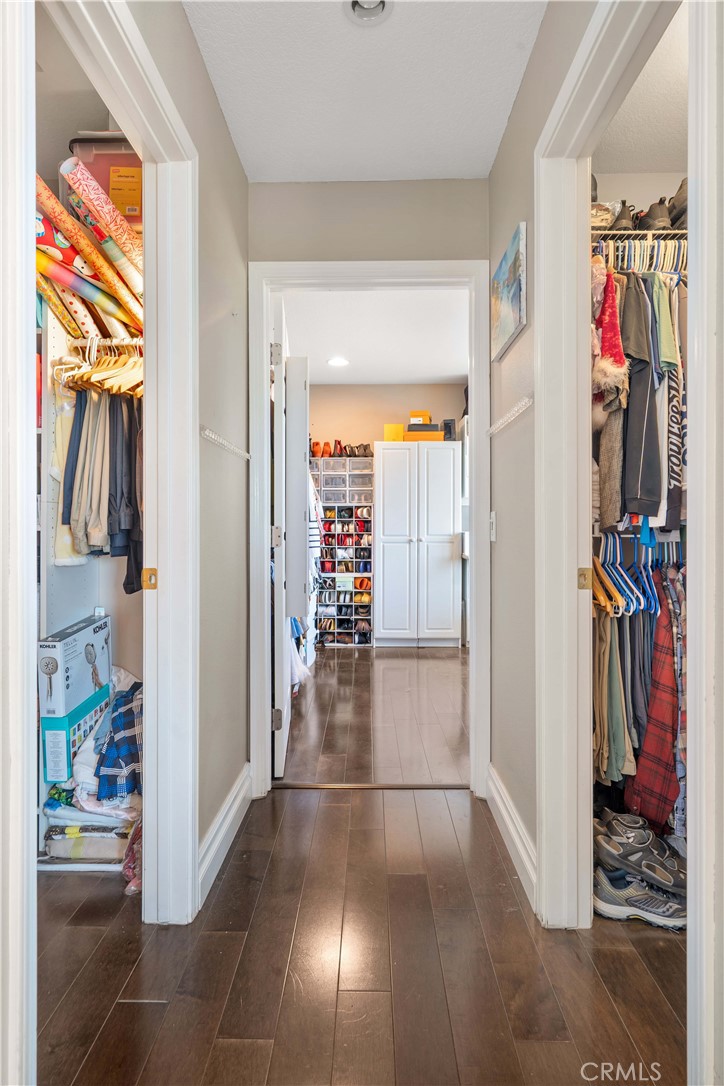 8805 E Crestview