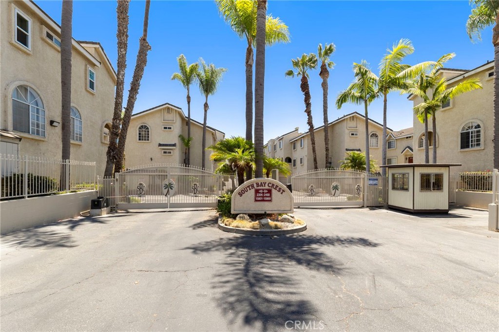 15809 Venus Place