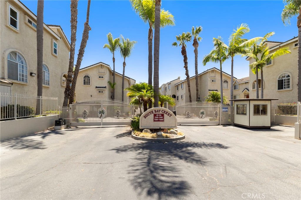 15809 Venus Place