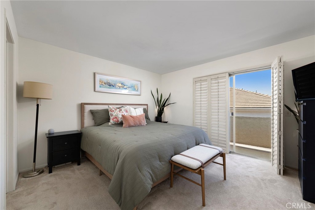 15809 Venus Place