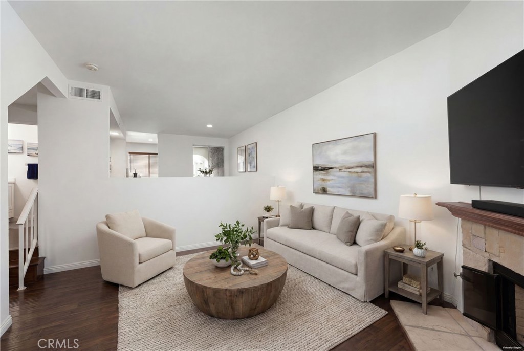 15809 Venus Place