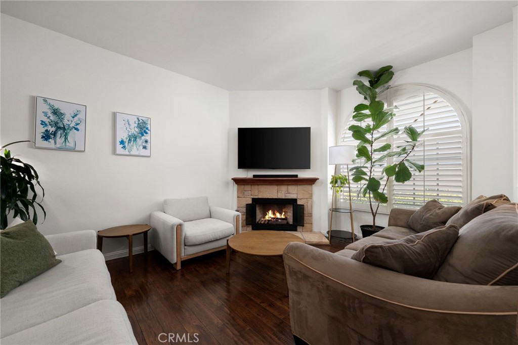 15809 Venus Place