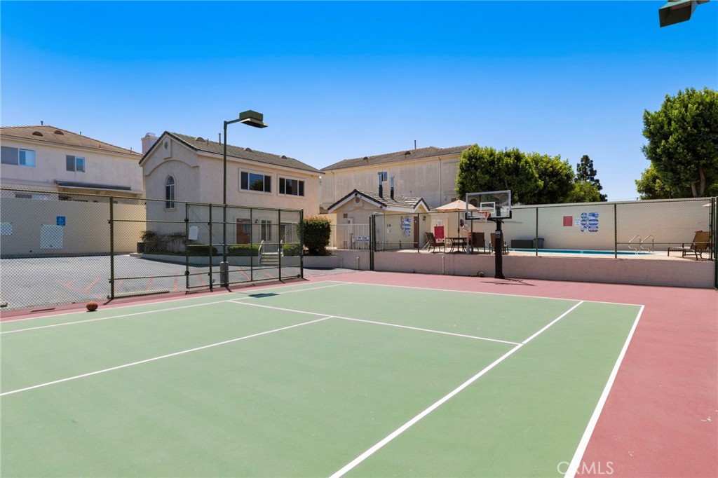 15809 Venus Place