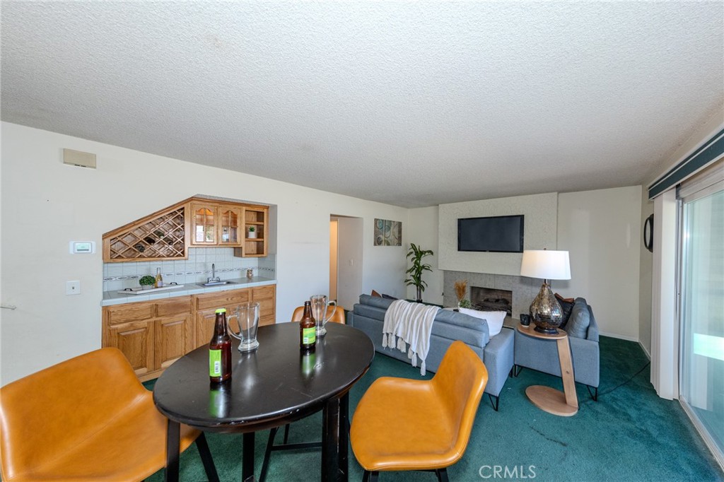 137 N Wade