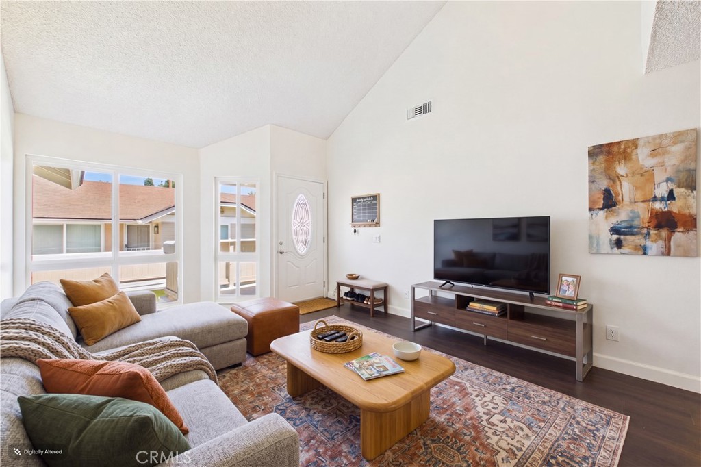 7735 Briarglen D