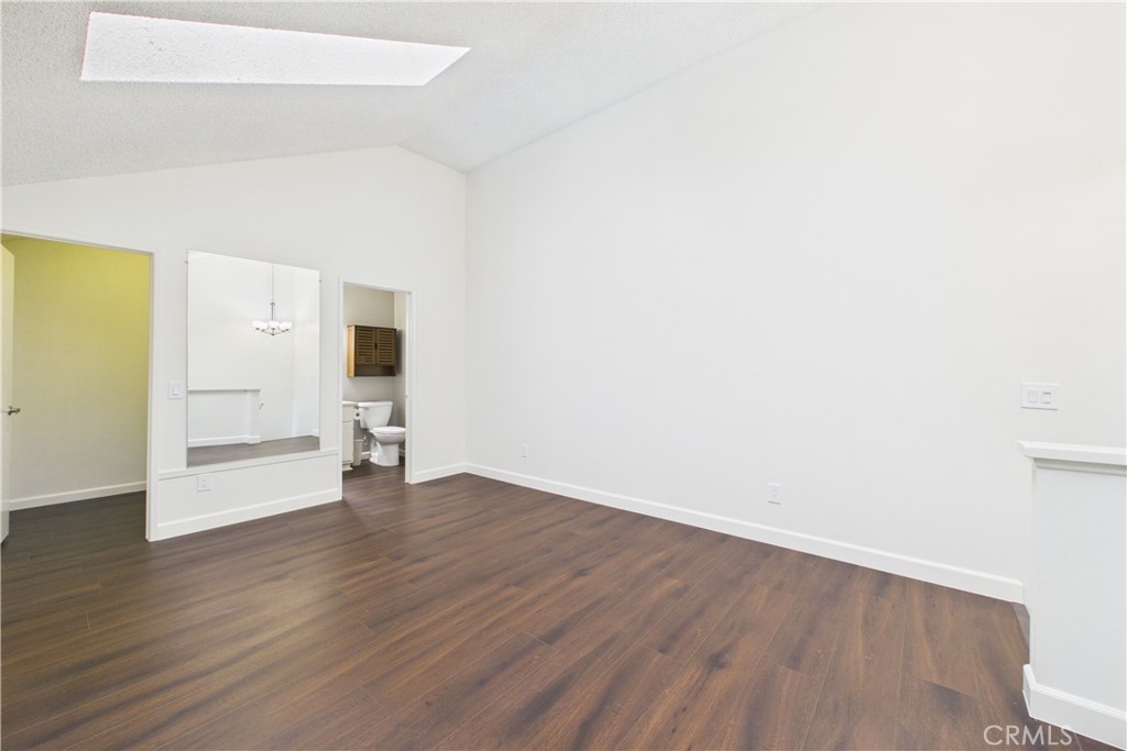 7735 Briarglen D