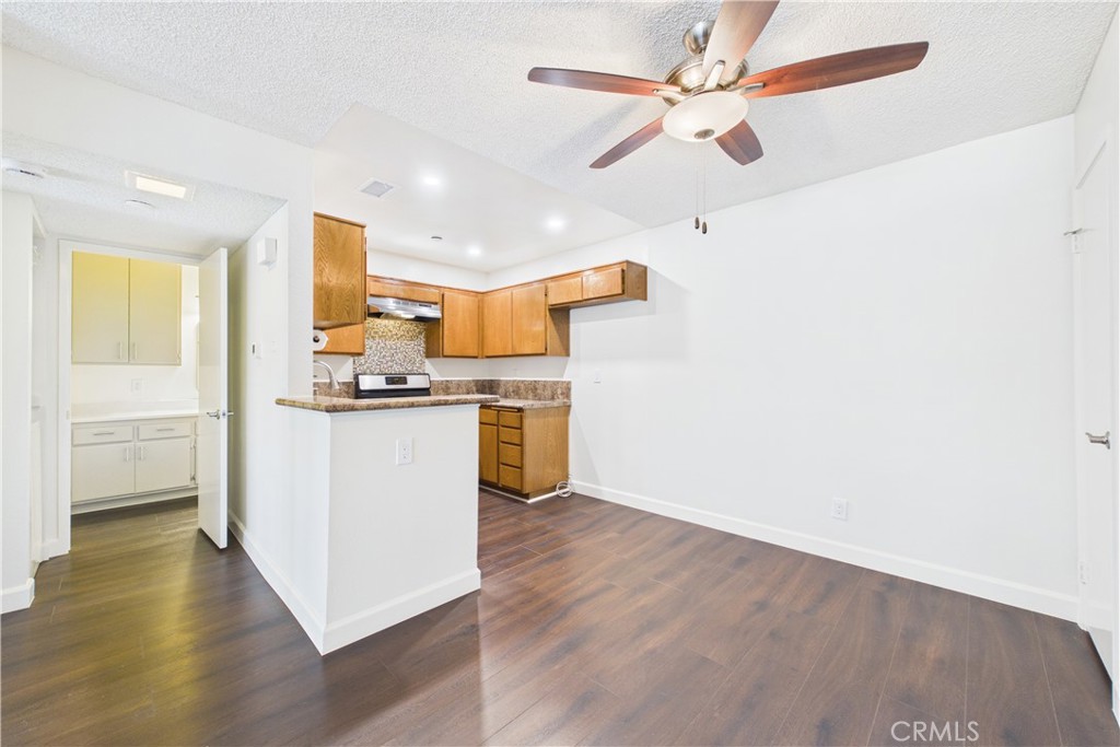 7735 Briarglen D