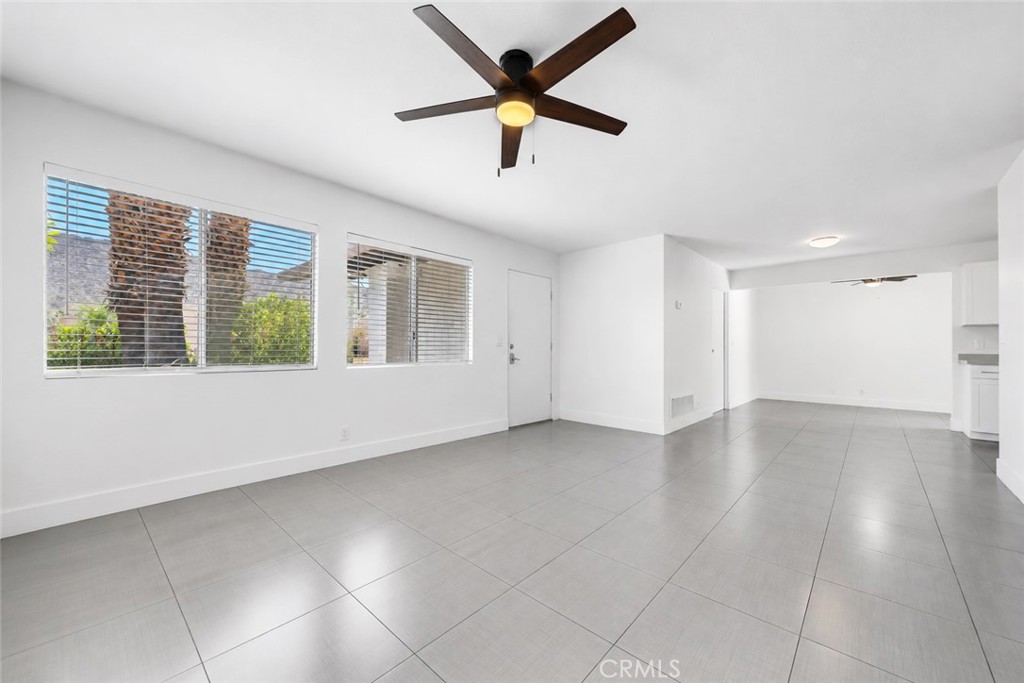 53771 Avenida Herrera