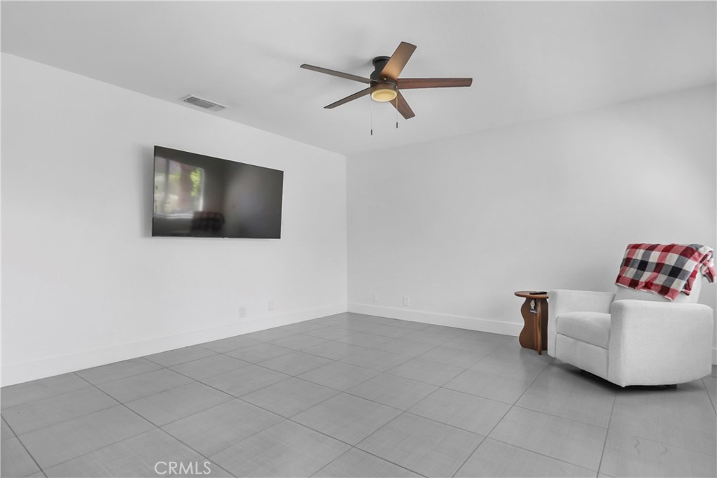 53771 Avenida Herrera