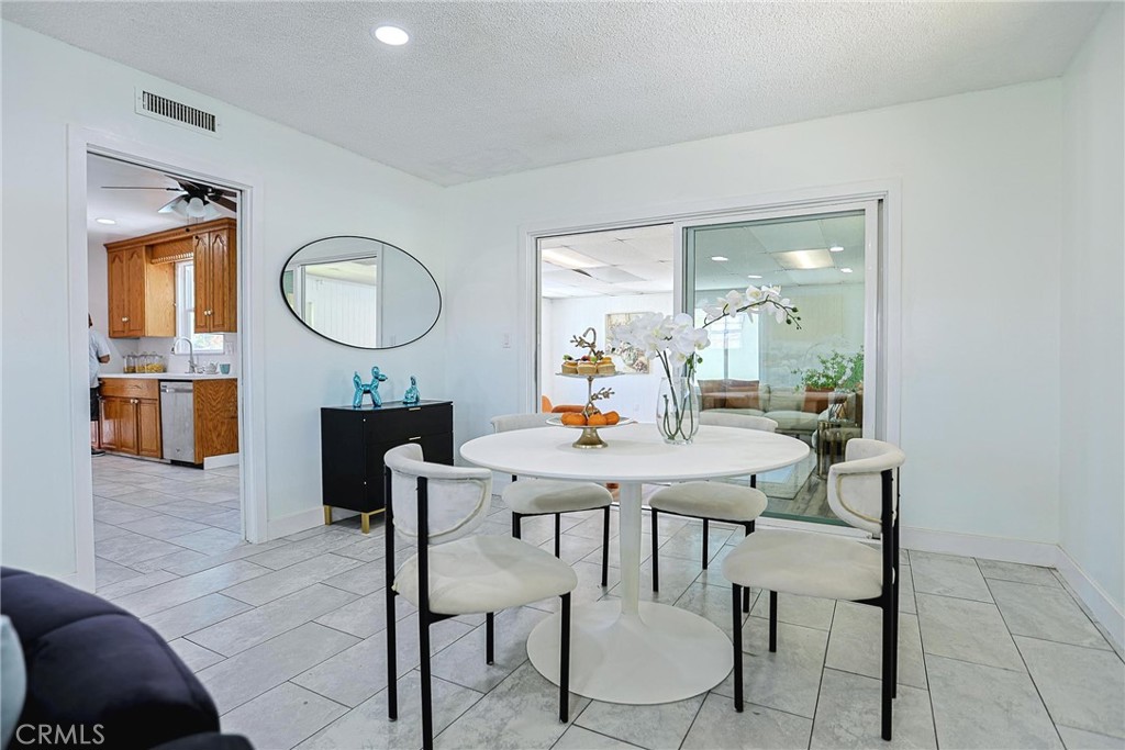1316 W Tonia