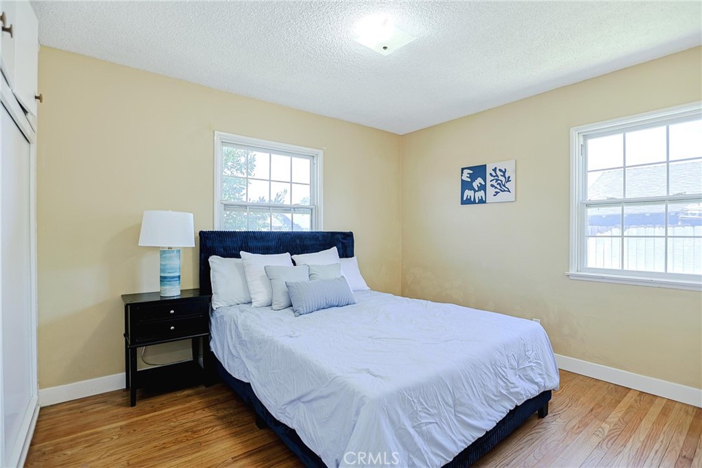 1316 W Tonia