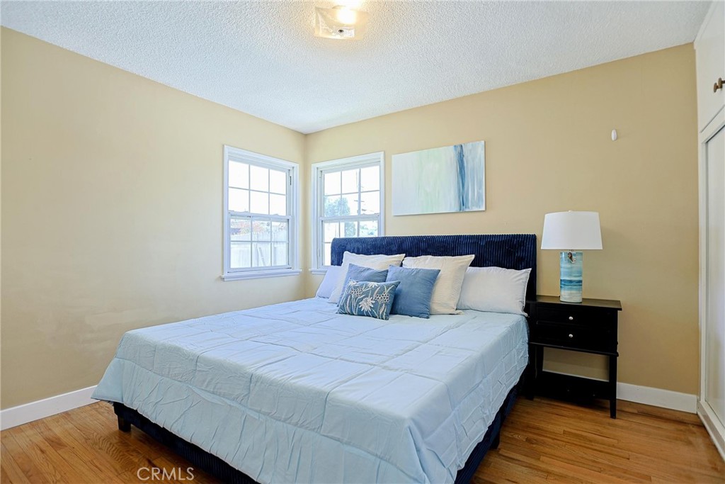 1316 W Tonia