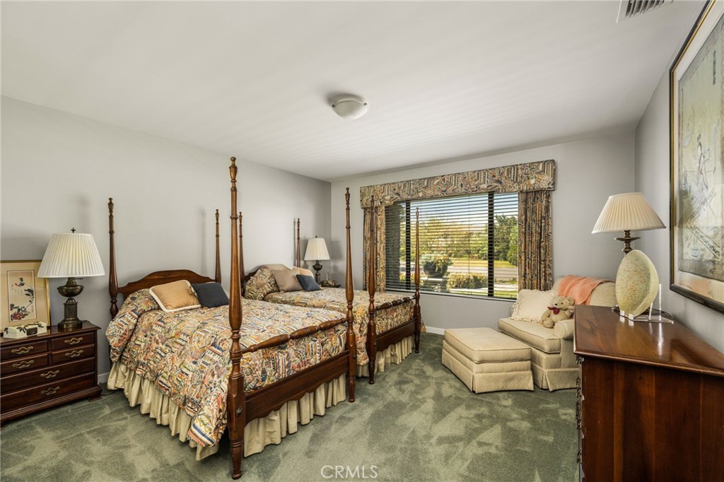 18581 Durfee