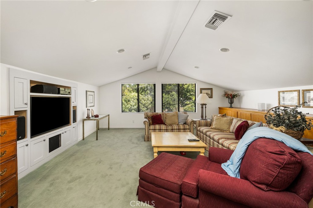 18581 Durfee